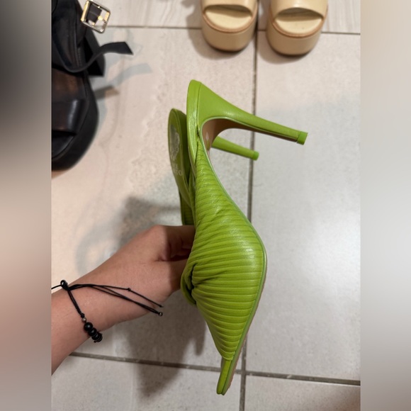 Vince Camuto Lime Green Slide Heels - Picture 2 of 3
